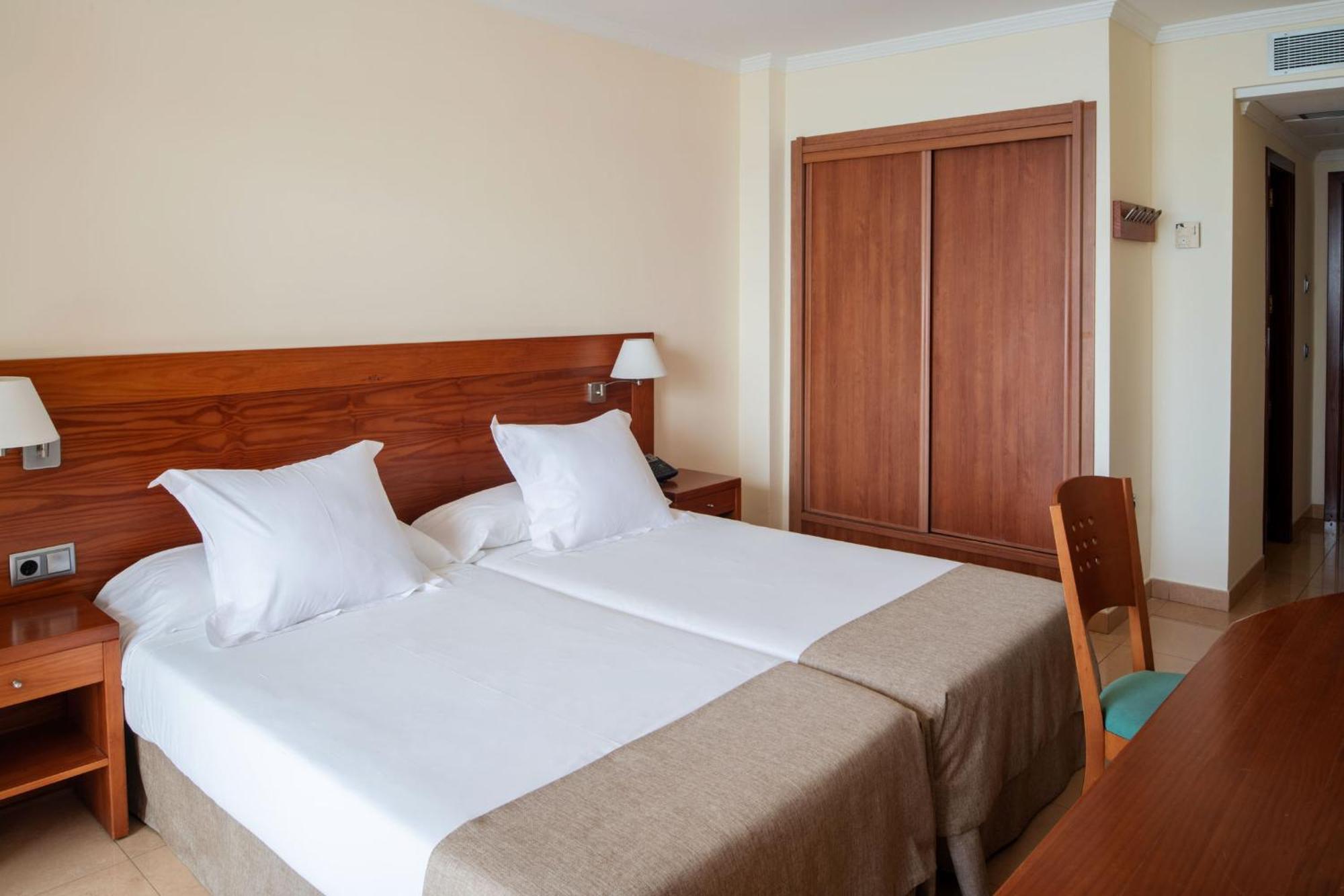 Hotel Checkin Diamar